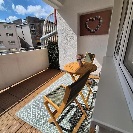 2-room Apartment, & Quiet * Gdynia