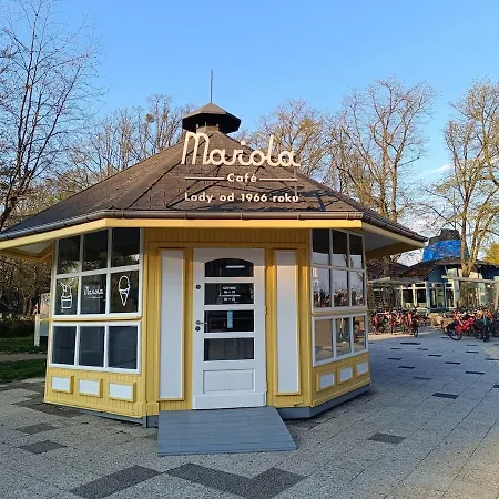 2-room Apartment, & Quiet 아파트 *